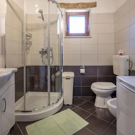 Semesterbostad Krajcar, Rustic Simplicity Hugged By Nature