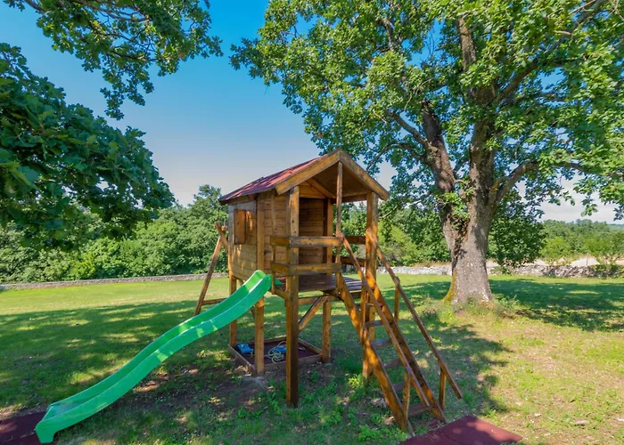 Krajcar, Rustic Simplicity Hugged By Nature *