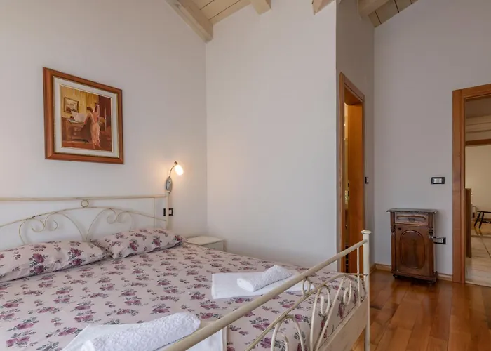 Feriehus Krajcar, Rustic Simplicity Hugged By Nature